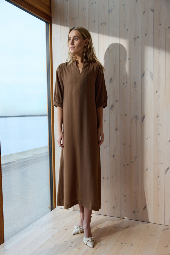 Heartmade Heliva Kjole, Caramel Café